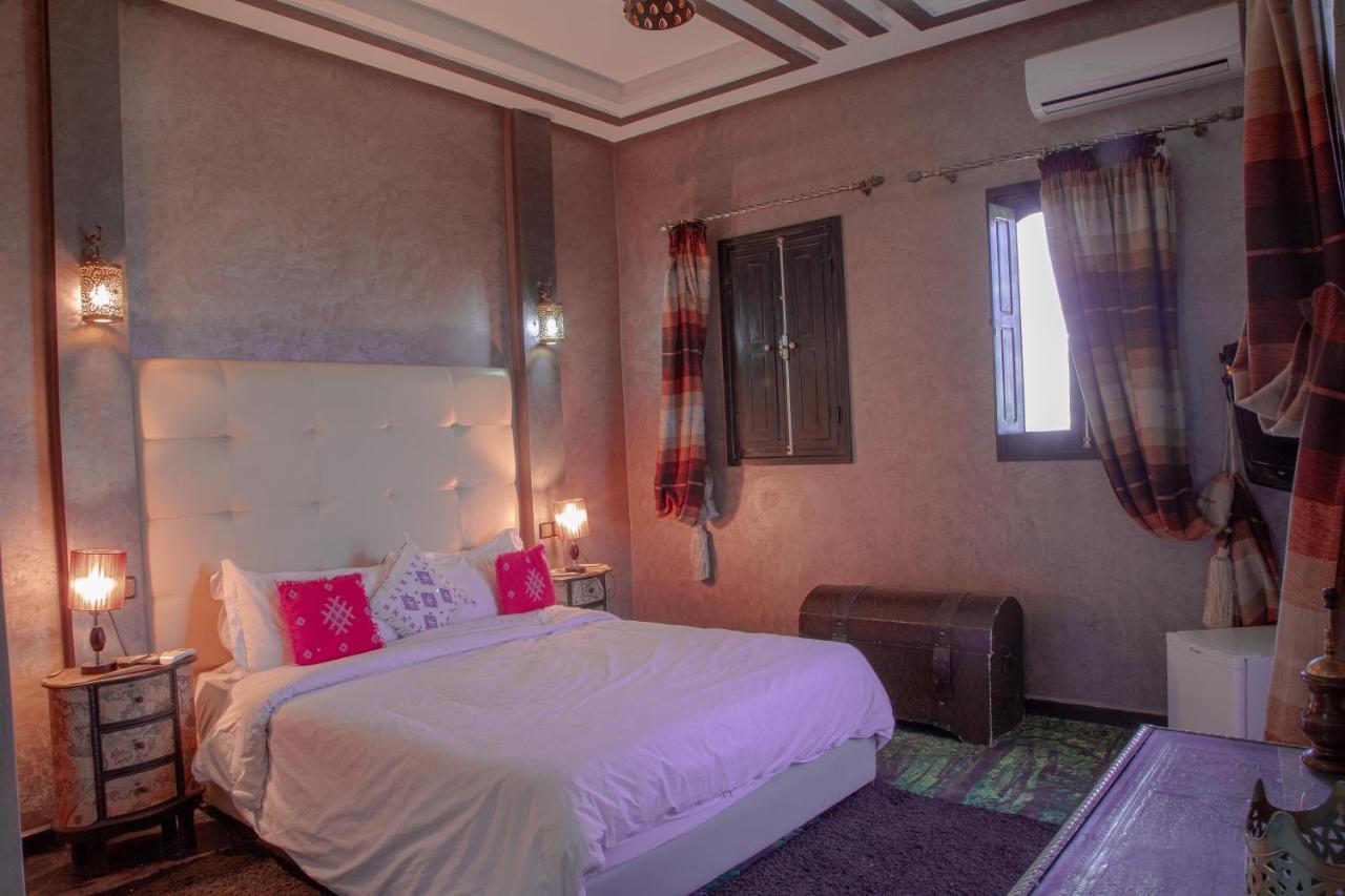 Jnanat Aicha Guesthouse Wawizelte Buitenkant foto